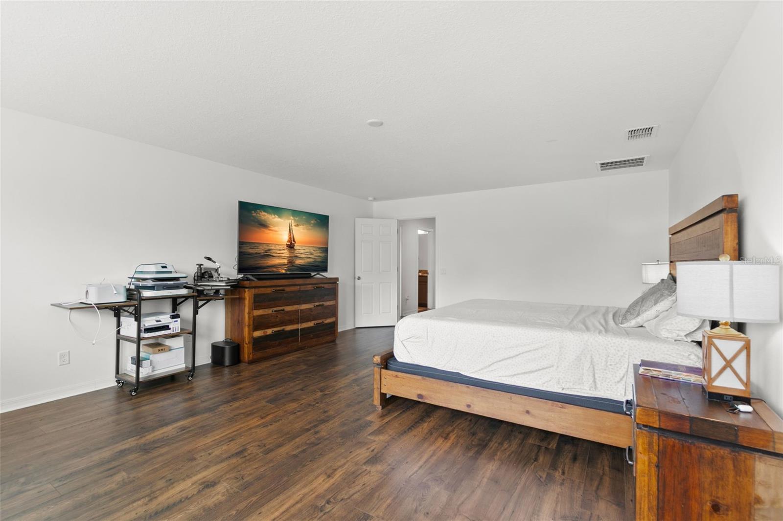K-BAR RANCH-PCL E - Residential Lease