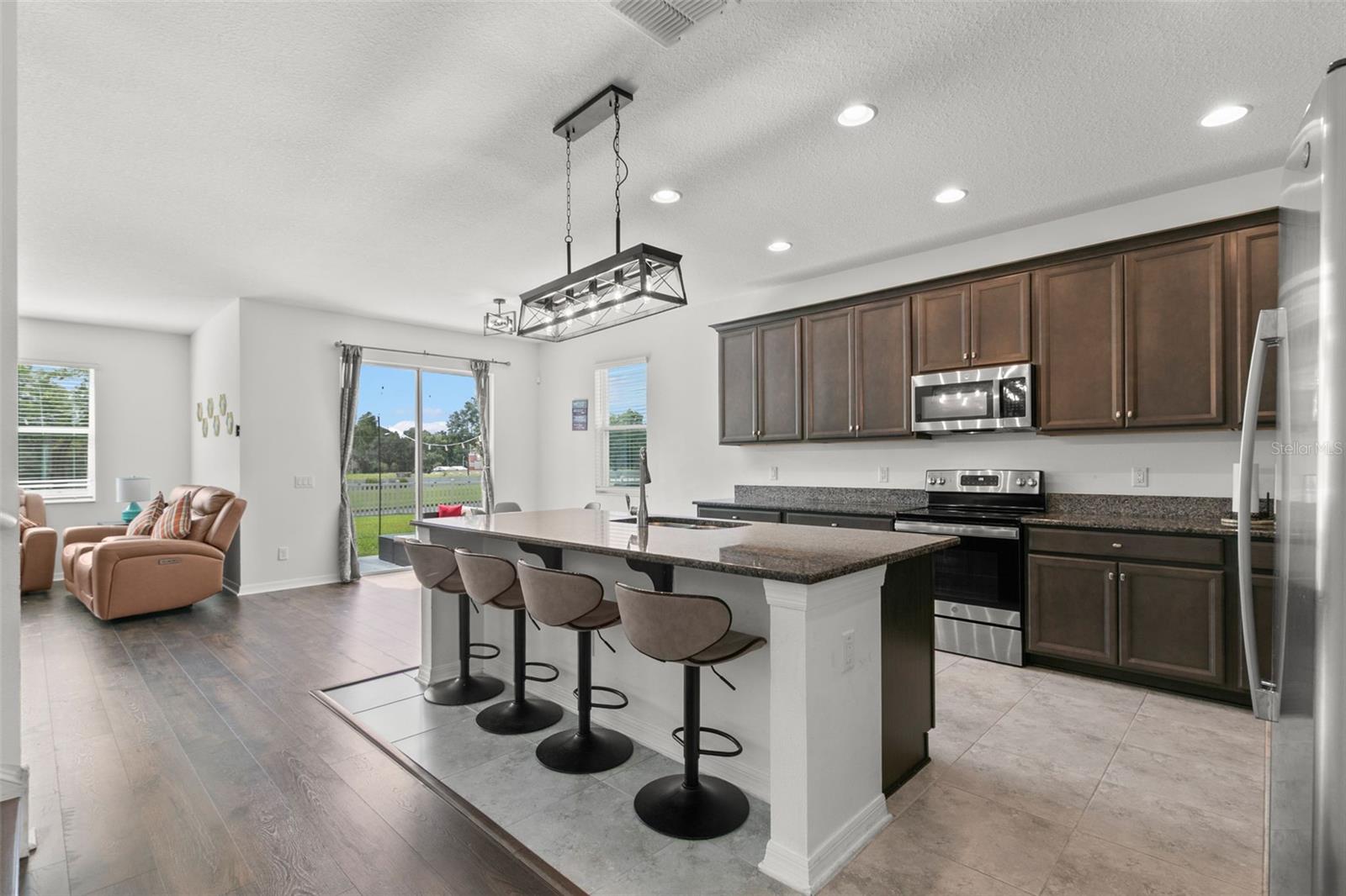 K-BAR RANCH-PCL E - Residential Lease