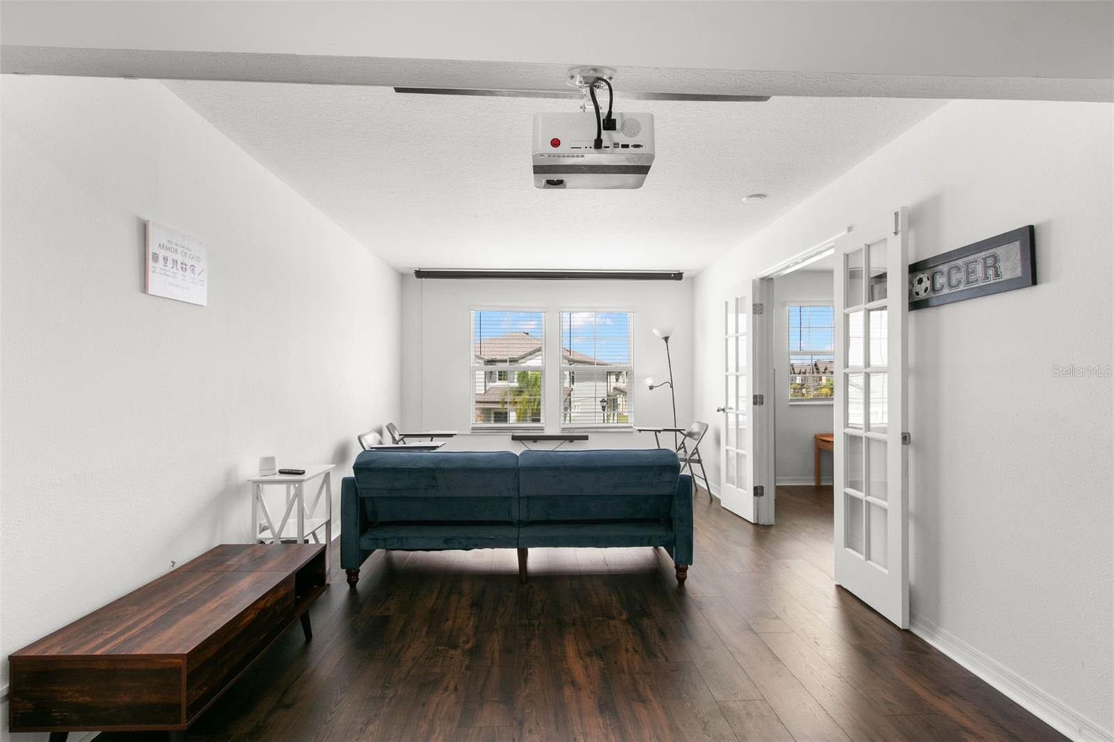 K-BAR RANCH-PCL E - Residential Lease