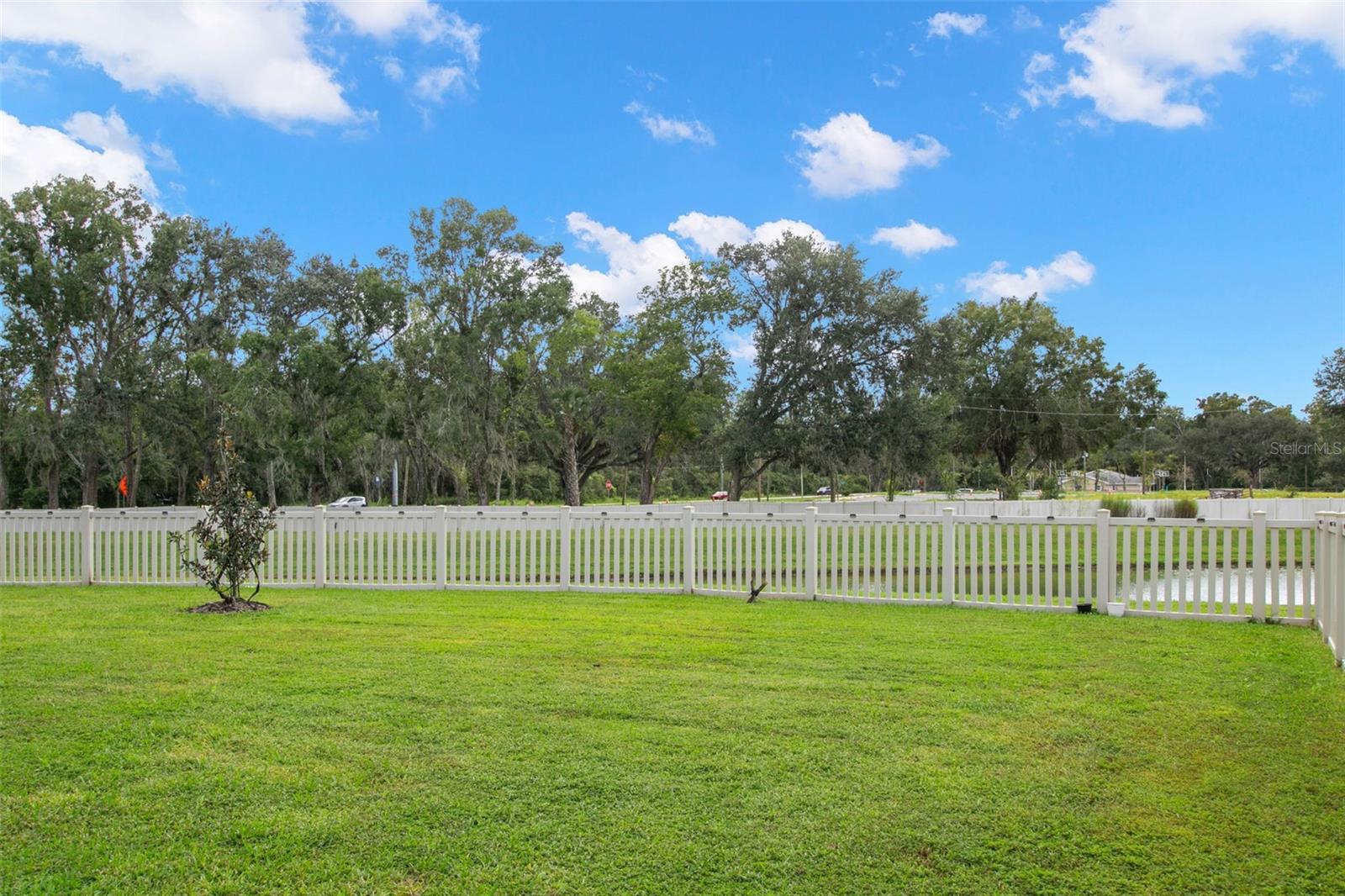 K-BAR RANCH-PCL E - Residential Lease