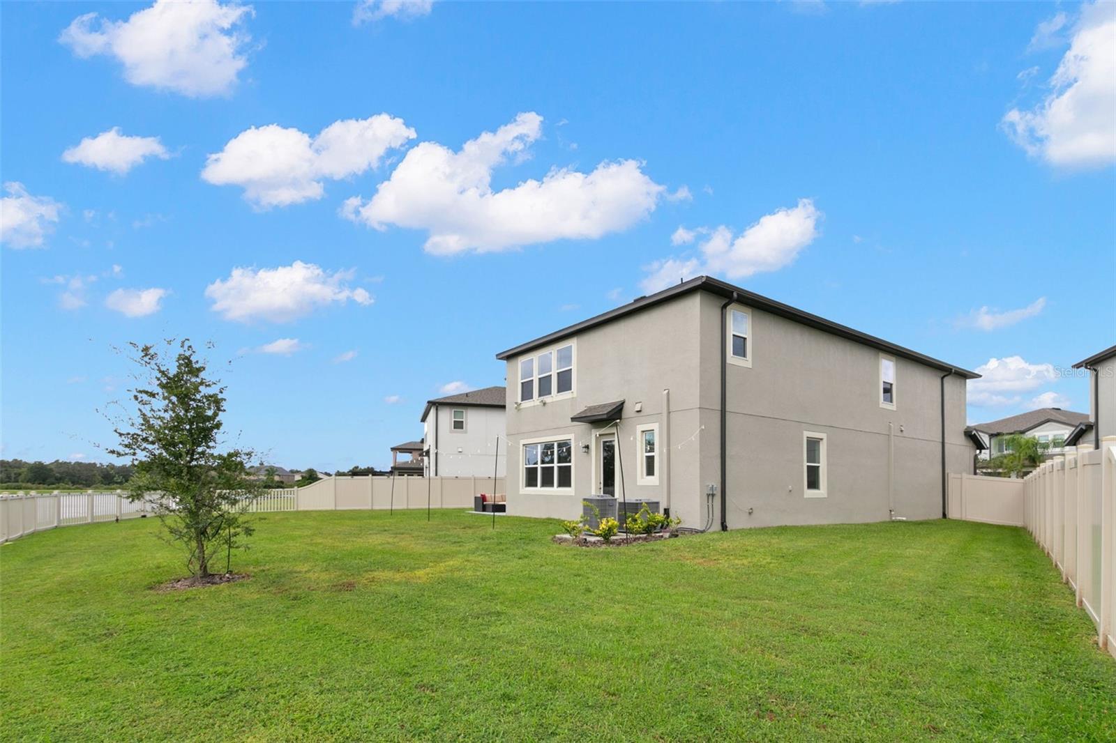 K-BAR RANCH-PCL E - Residential Lease