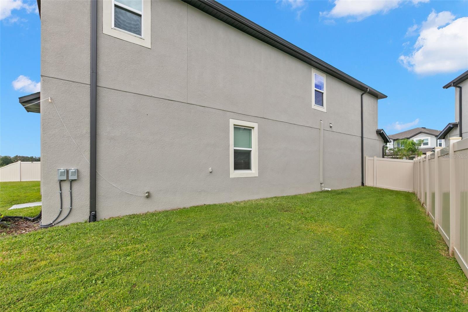K-BAR RANCH-PCL E - Residential Lease