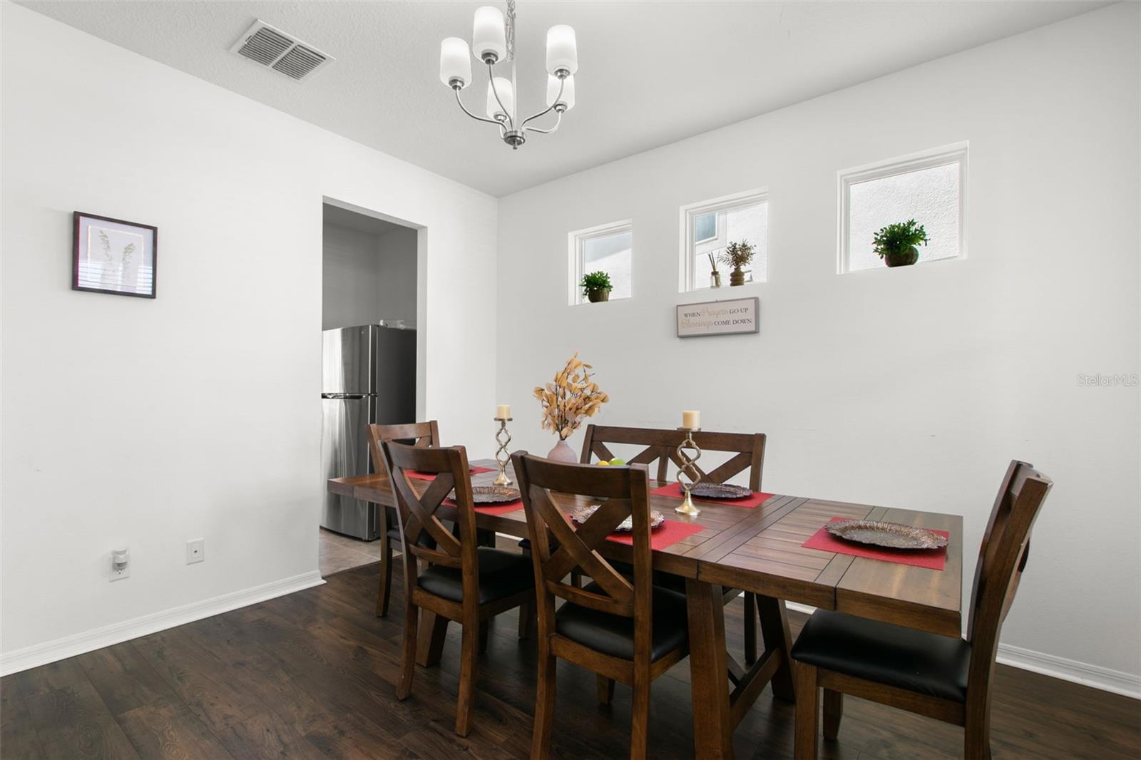 K-BAR RANCH-PCL E - Residential Lease