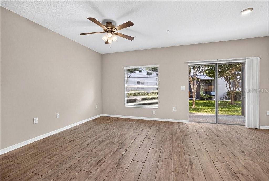 324 RUSTIC LOOP