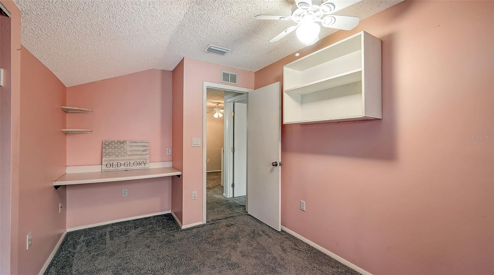 BEE RIDGE FARMS SUB - Residential