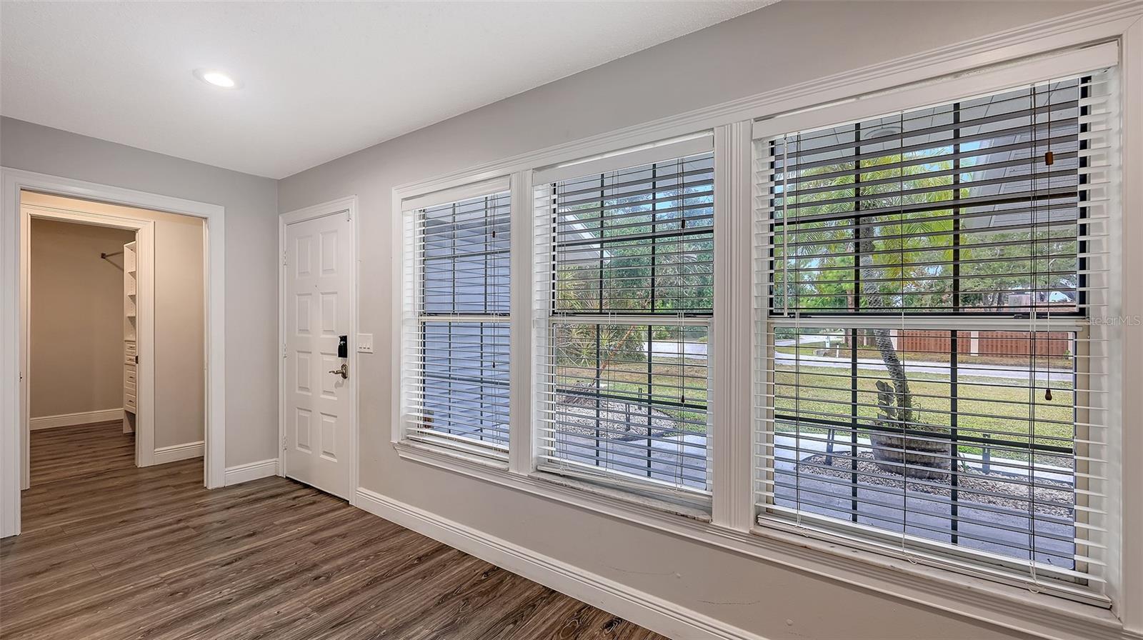 BEE RIDGE FARMS SUB - Residential