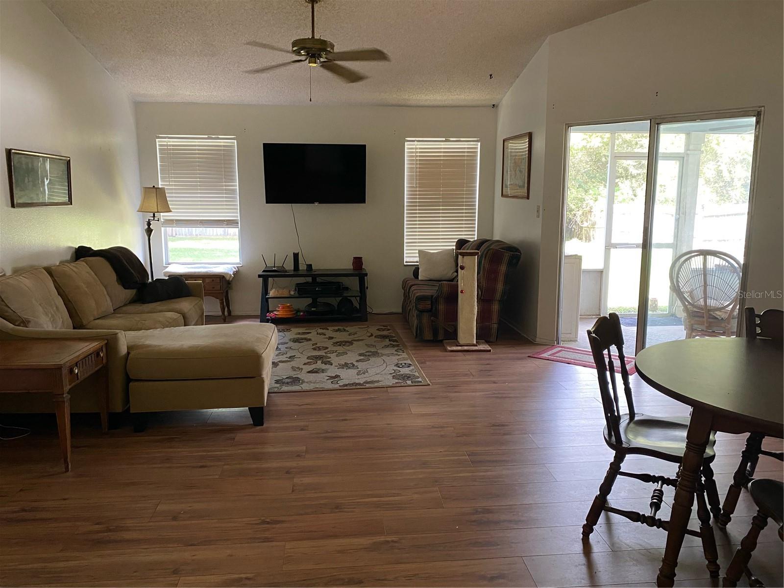 FRST OAKS - Residential