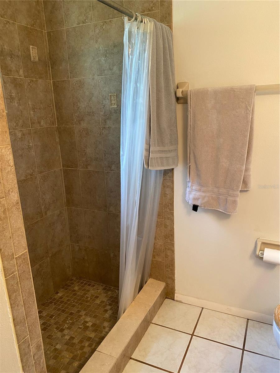 FRST OAKS - Residential