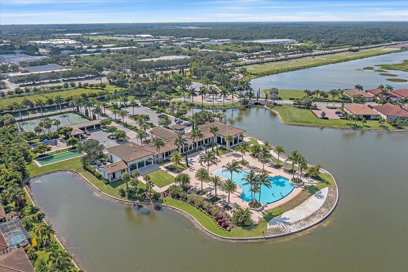 TOSCANA ISLES - Residential