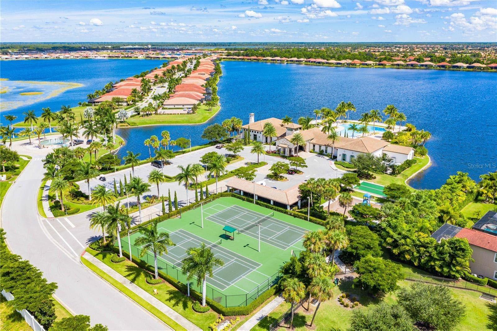 TOSCANA ISLES - Residential