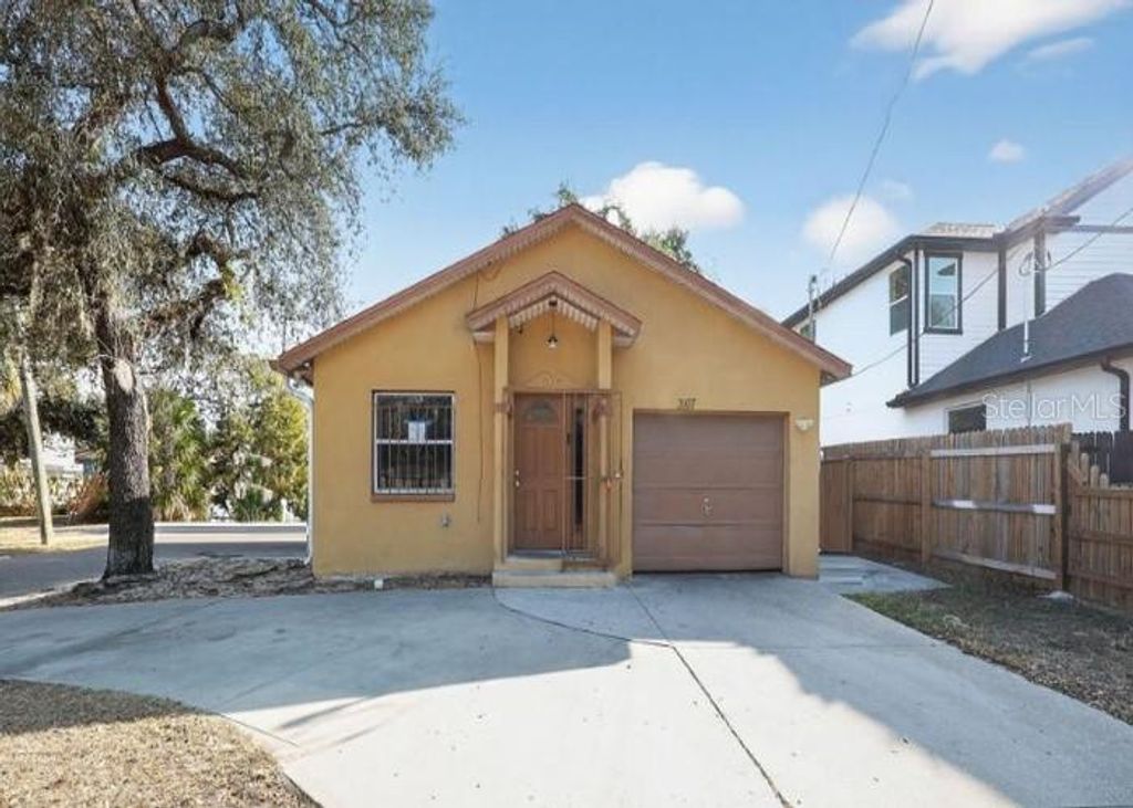 Photo of 3107 E Osborne Avenue, Tampa, FL 33610 (MLS # O6355353)