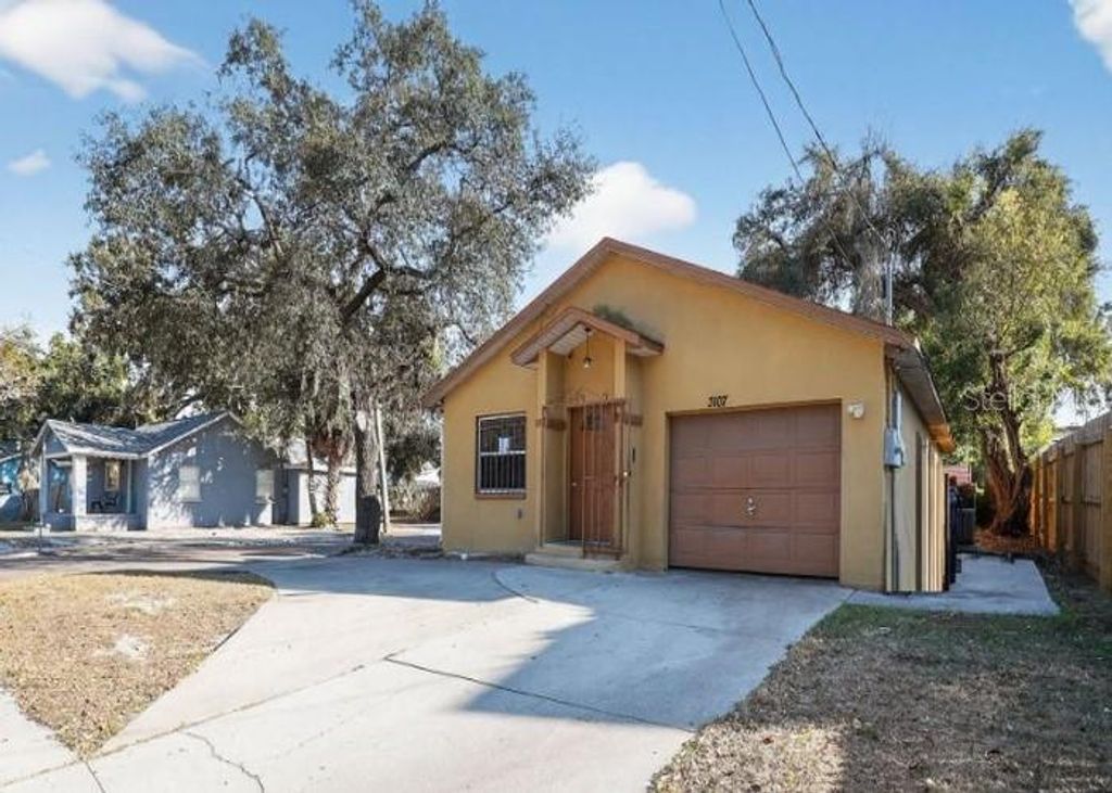 Photo of 3107 E Osborne Avenue, Tampa, FL 33610 (MLS # O6355353)