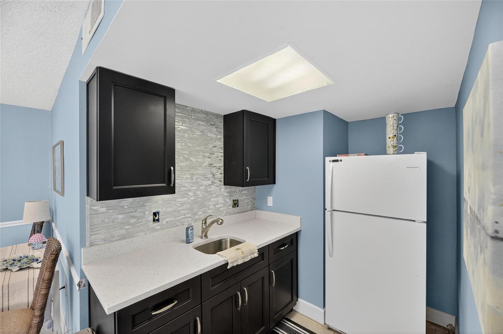ANCHOR POINT A CONDO - Residential