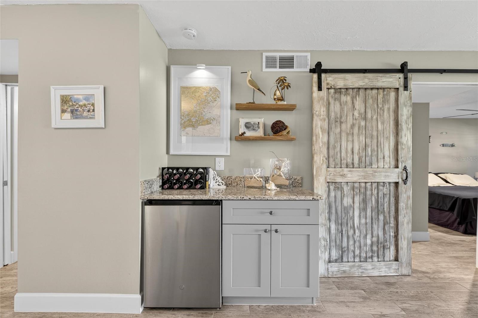 ANCHOR POINT A CONDO - Residential