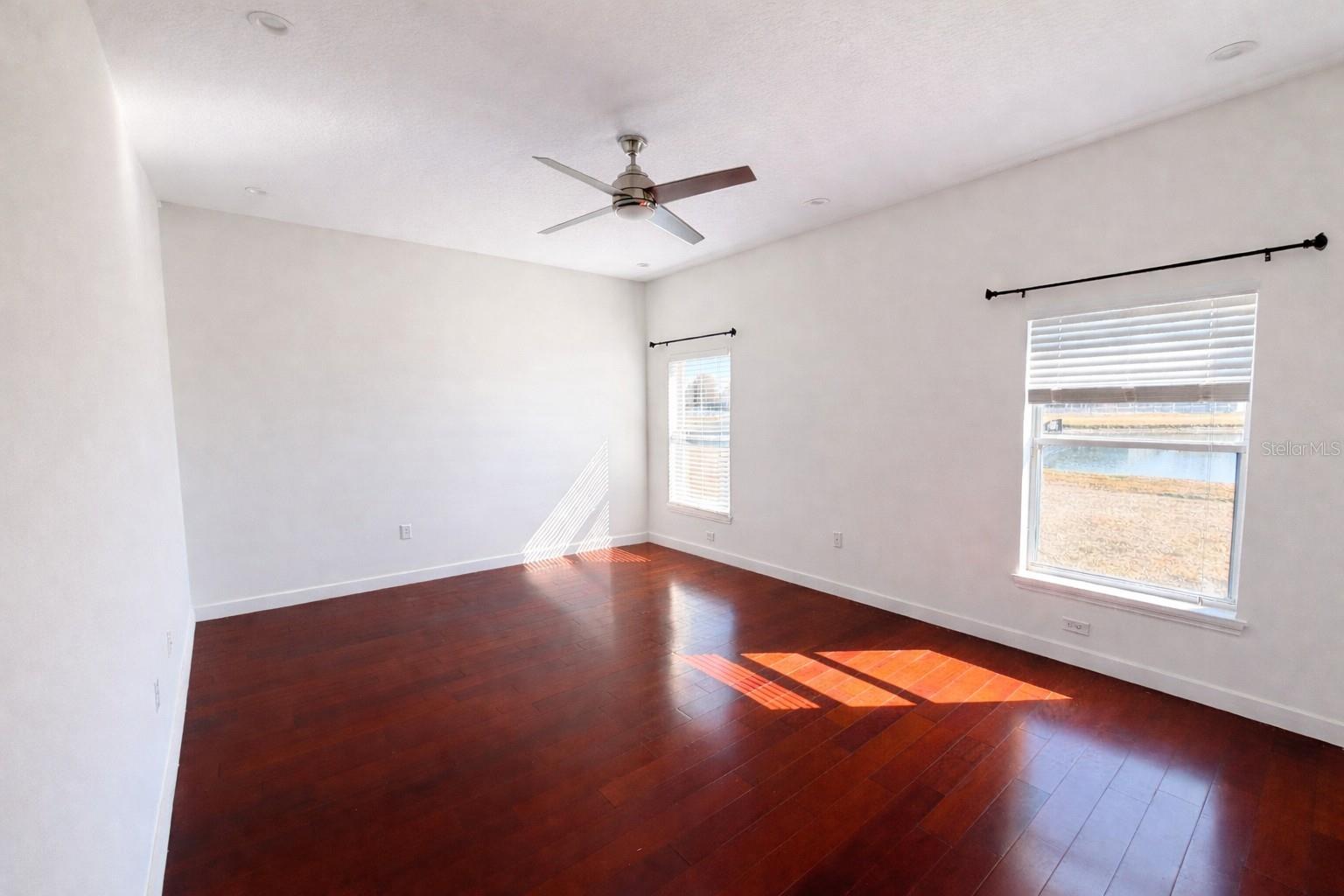 ESTANCIA - Residential