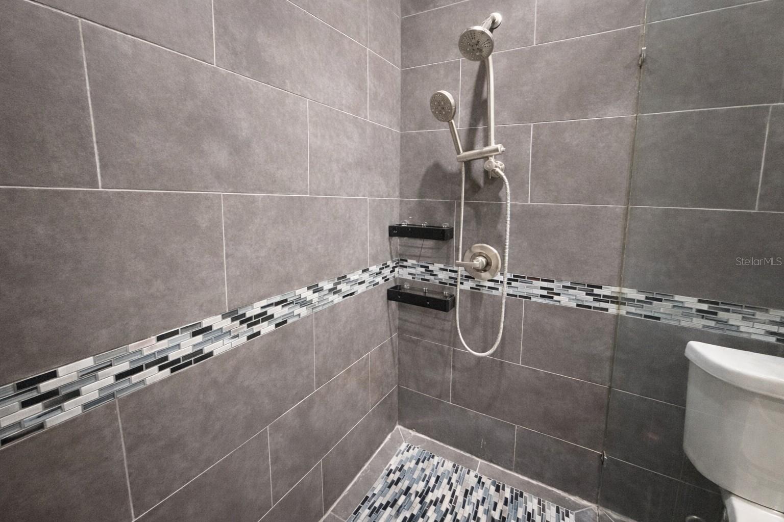 ESTANCIA - Residential