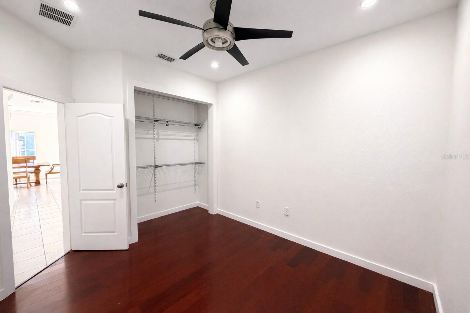 ESTANCIA - Residential