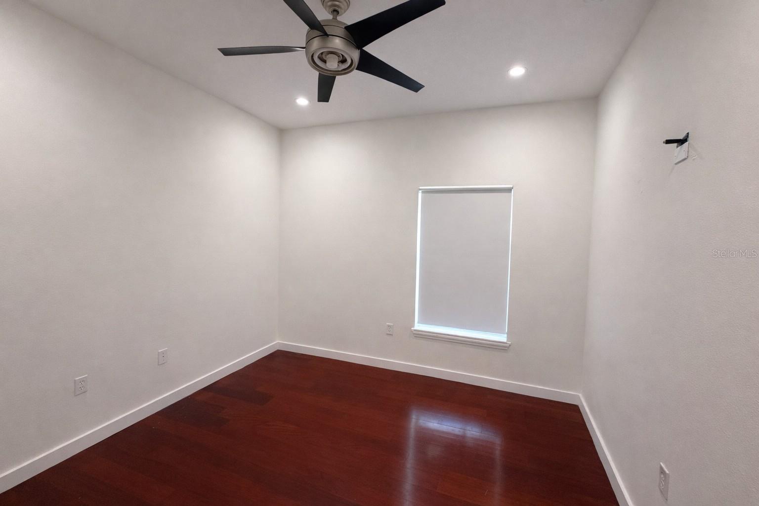 ESTANCIA - Residential