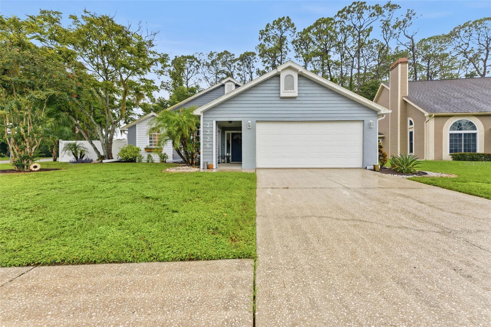 7226 HUMMINGBIRD LANE