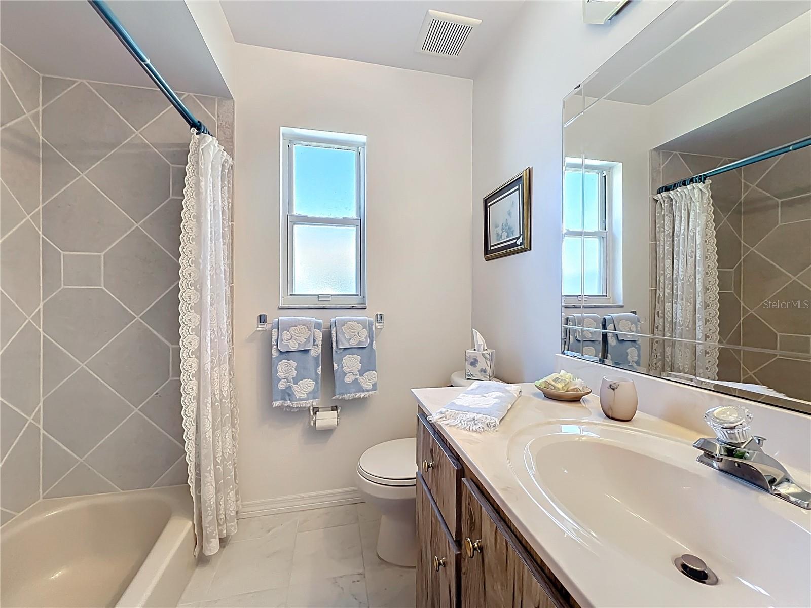 BARCLAY WOODS 3RD ADD - Residential