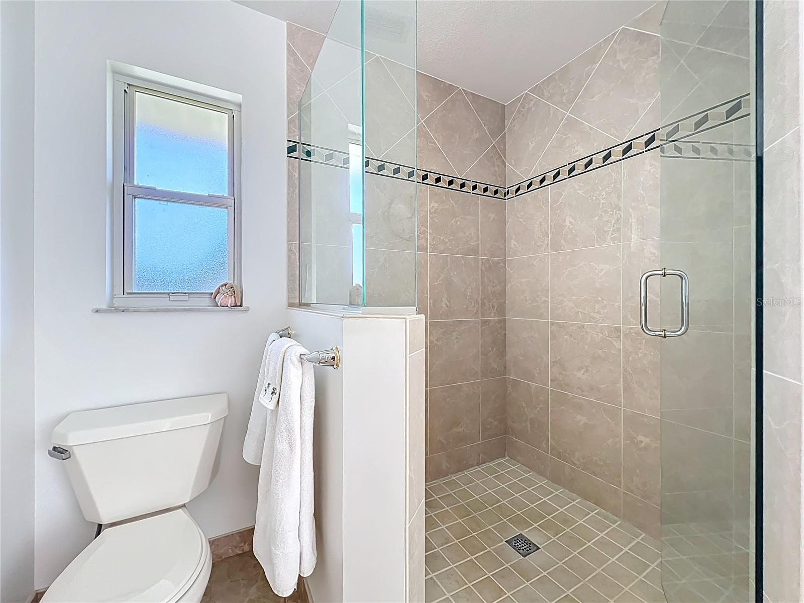 BARCLAY WOODS 3RD ADD - Residential