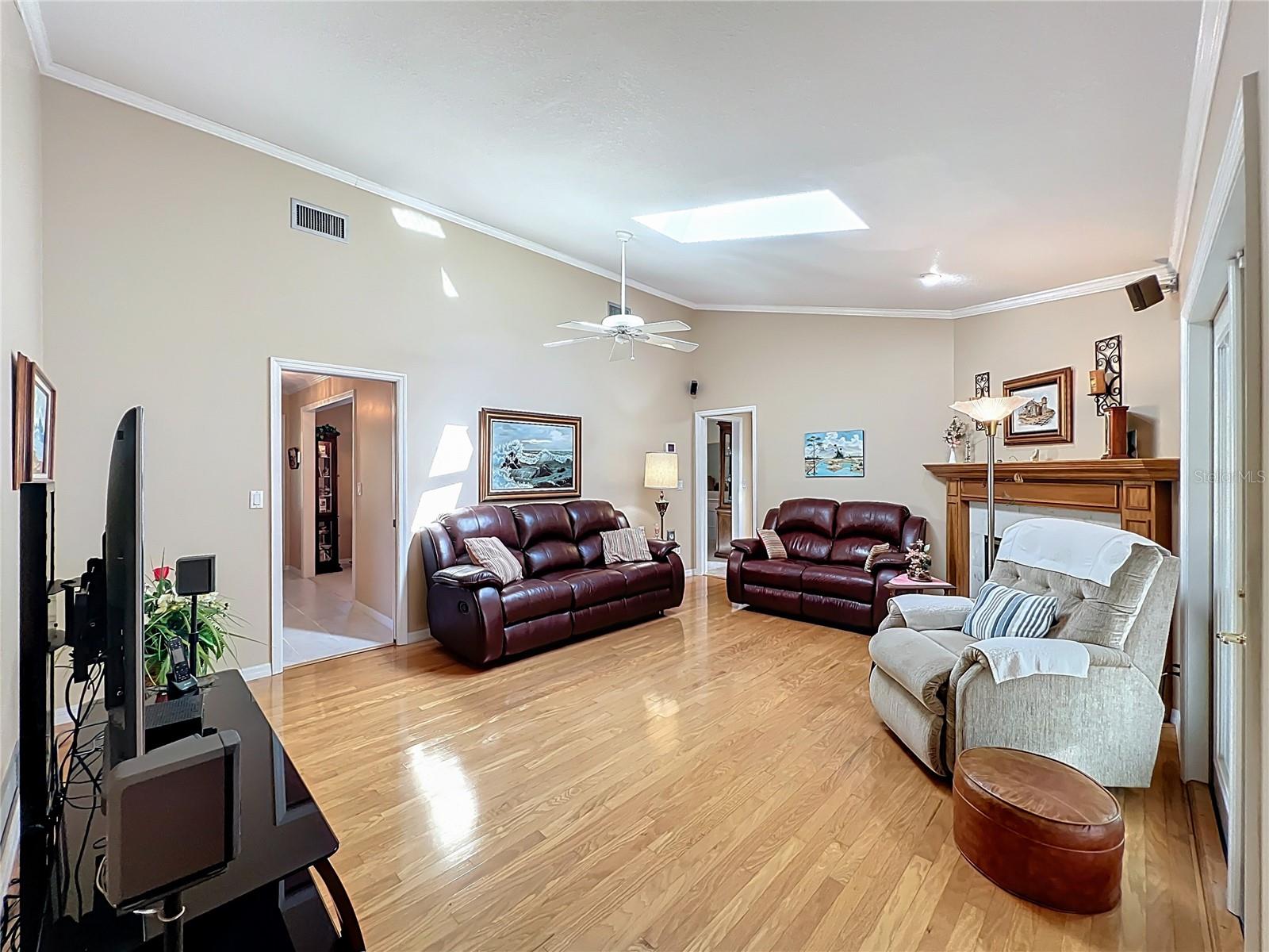 BARCLAY WOODS 3RD ADD - Residential