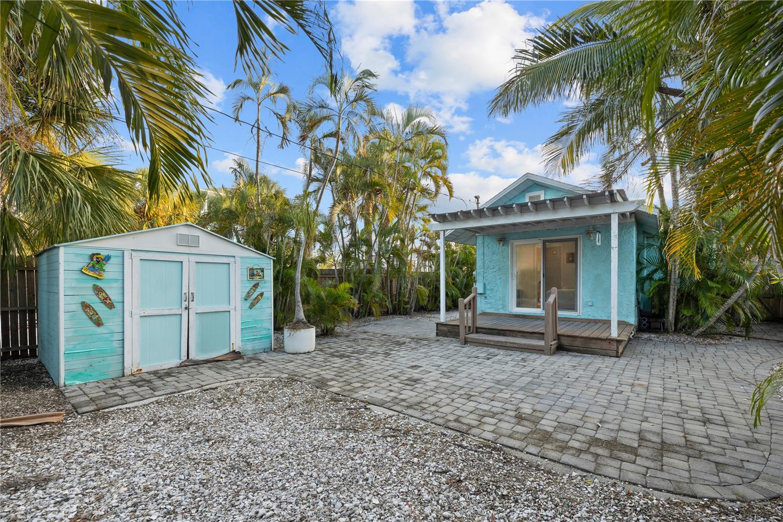 PAGES REP OF MITCHELLS BEACH - Residential