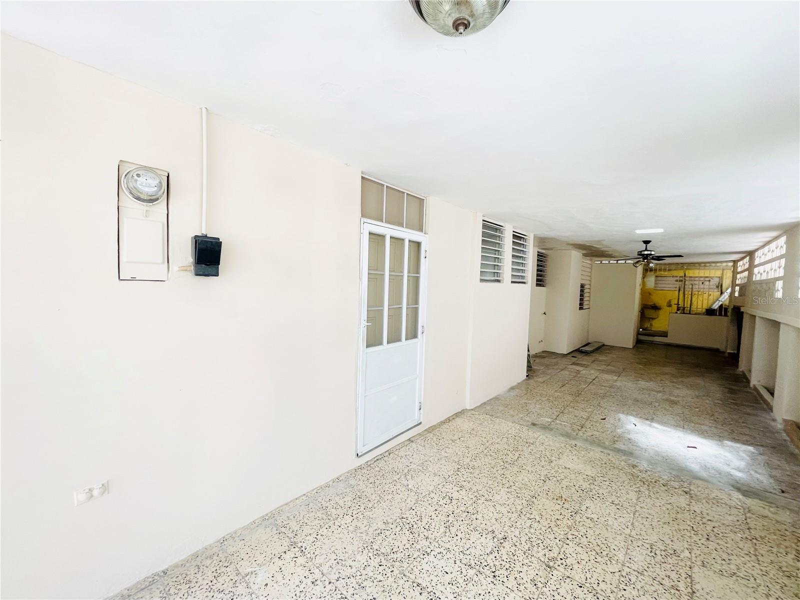 URB. FLAMBOYANES - Residential