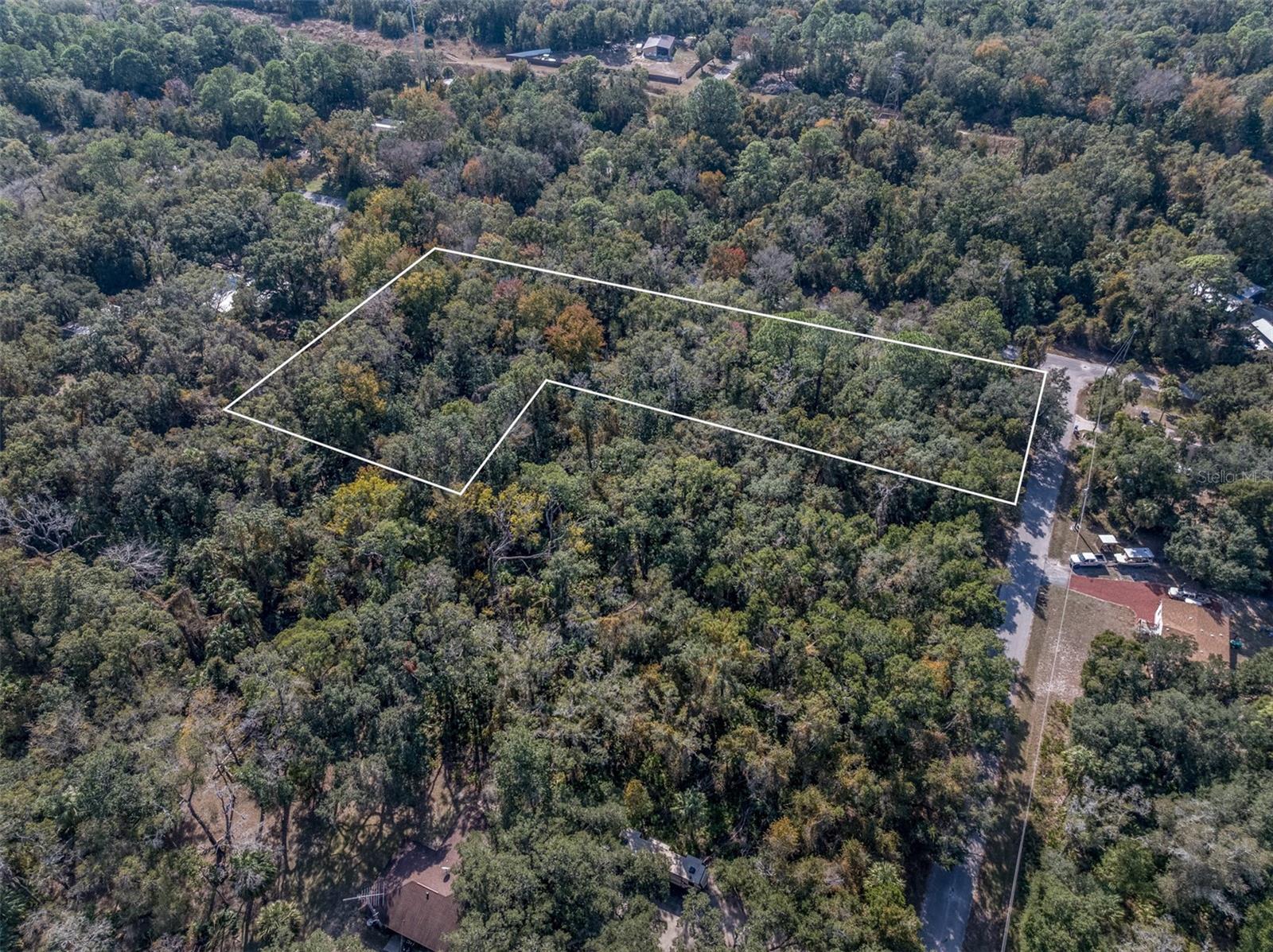 CRYSTAL MANOR UNIT 02 - Land