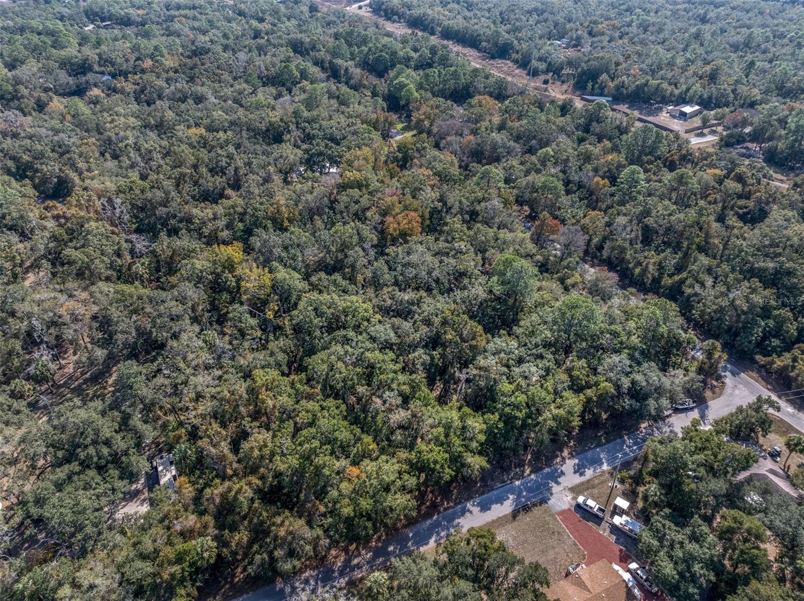 CRYSTAL MANOR UNIT 02 - Land