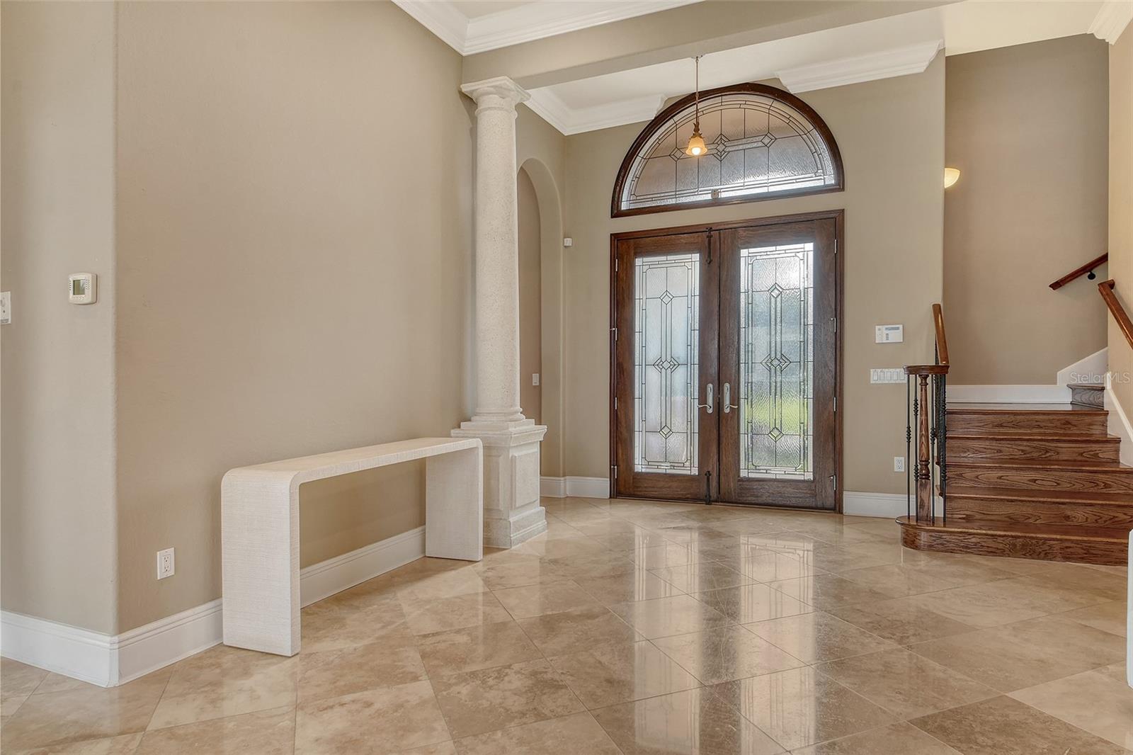 COUNTRY CLUB SHORES - Residential Lease