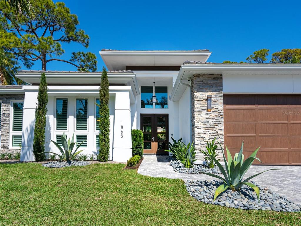 HARTSDALE - Residential