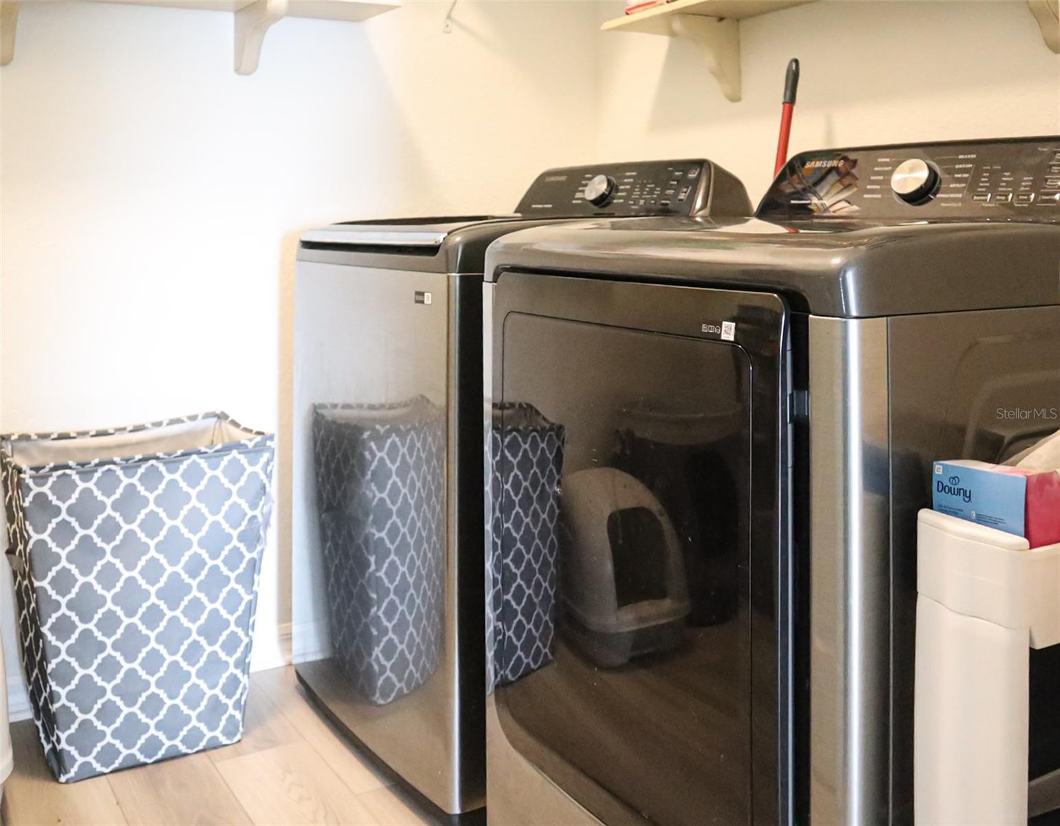 LAKE BYRD SHORES - Residential