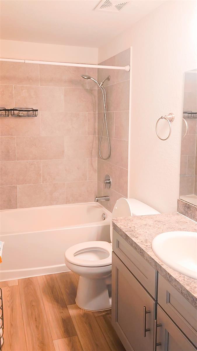 LAKE BYRD SHORES - Residential