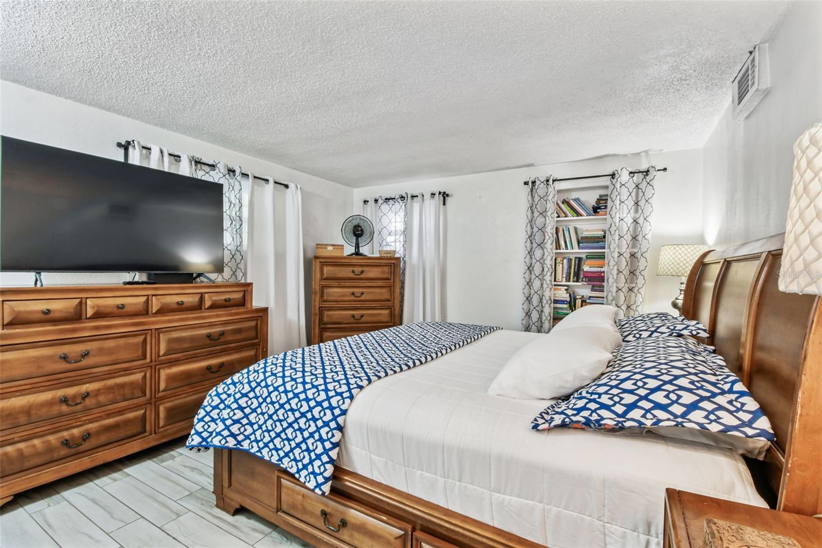 LAKE VIEW PARK SUB - Residential