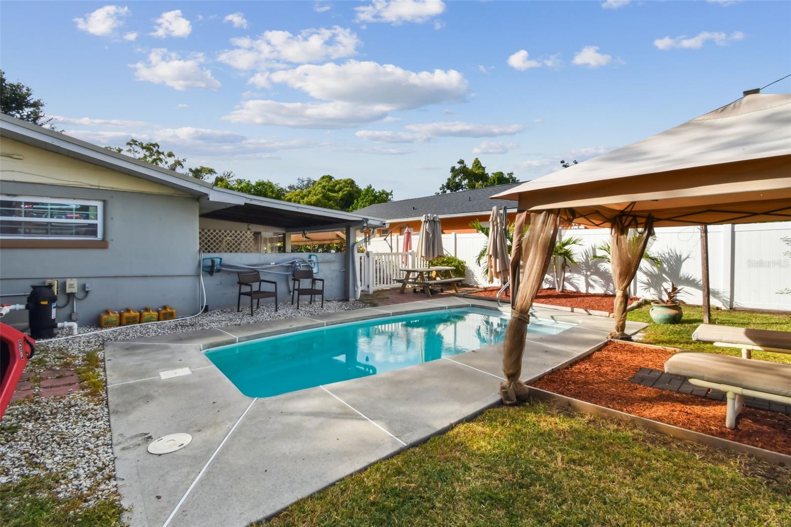 LAKE VIEW PARK SUB - Residential