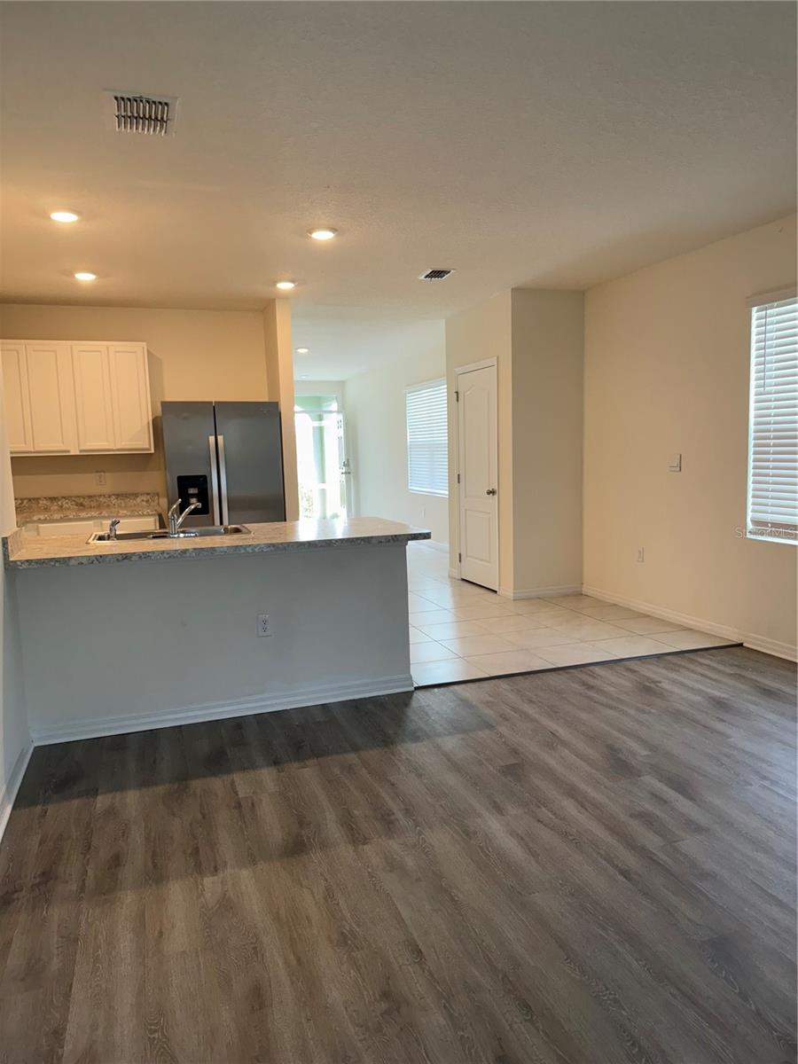 LAKE CHARLES RES PH 2 - Residential Lease