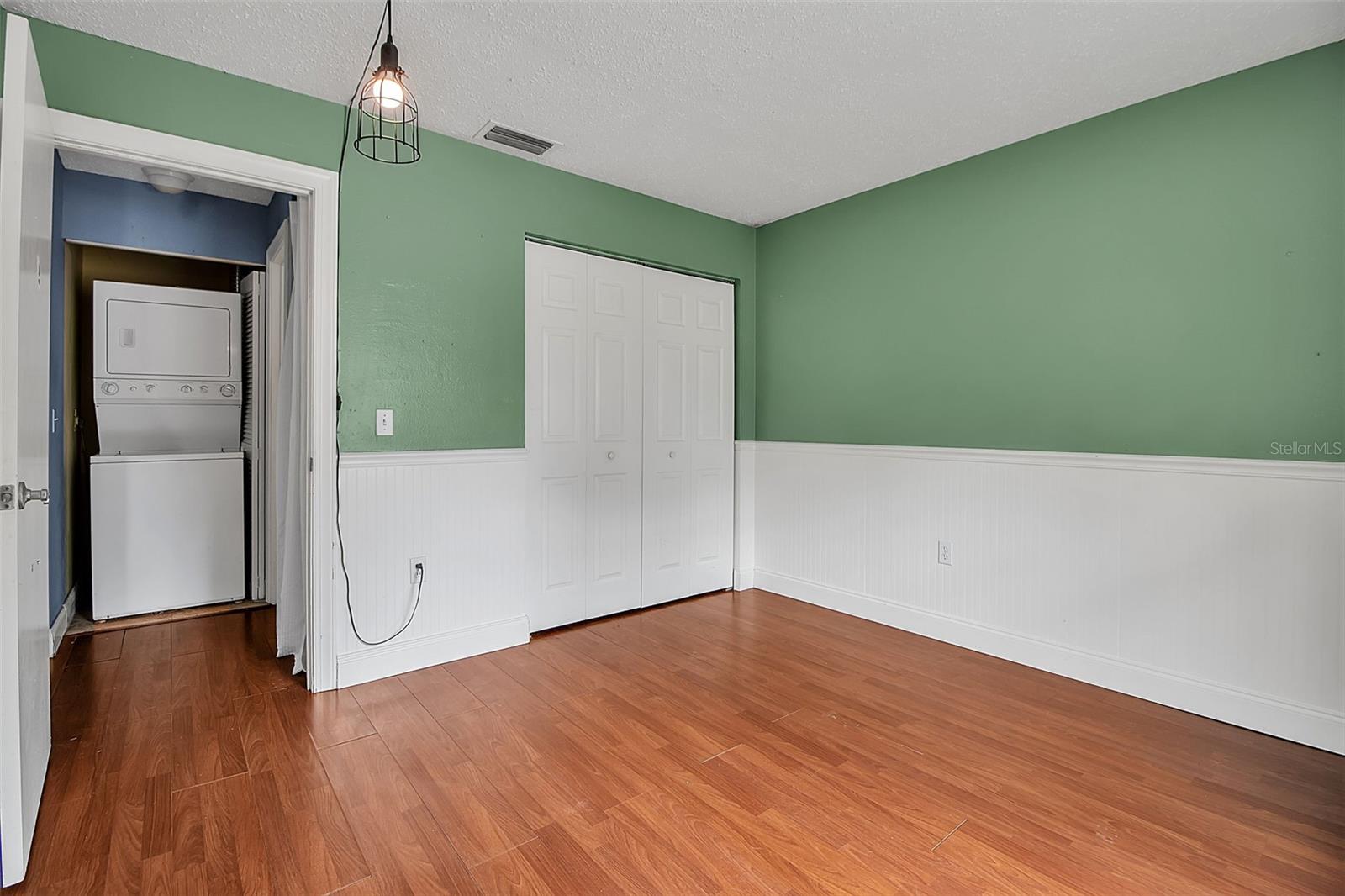 13 SUMMER WIND - Residential