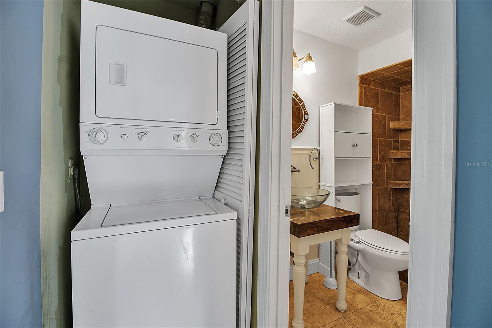 13 SUMMER WIND - Residential