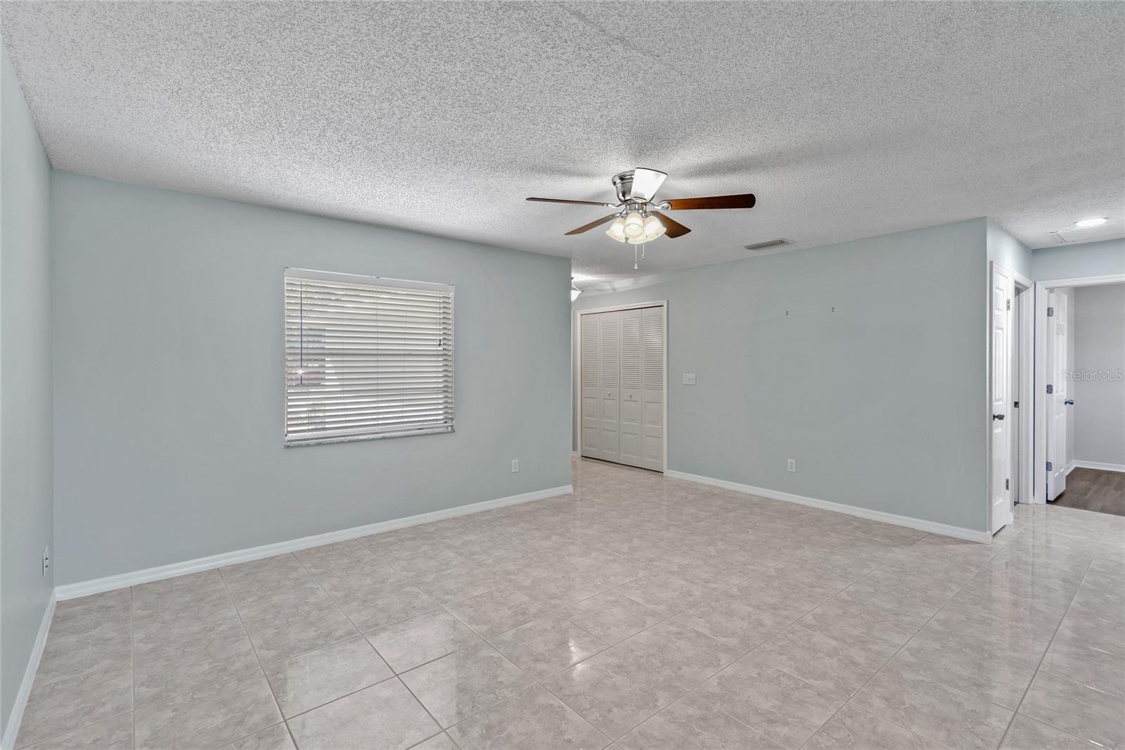 EUSTIS LAKE JOANNA HEIGHTS - Residential Lease