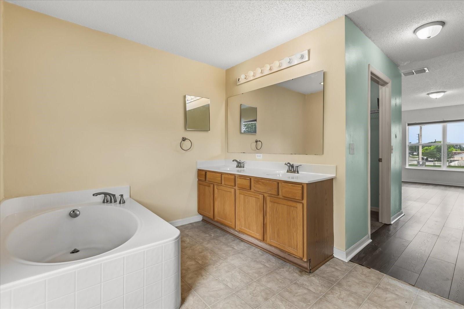 DELTONA LAKES UNIT 73 - Residential