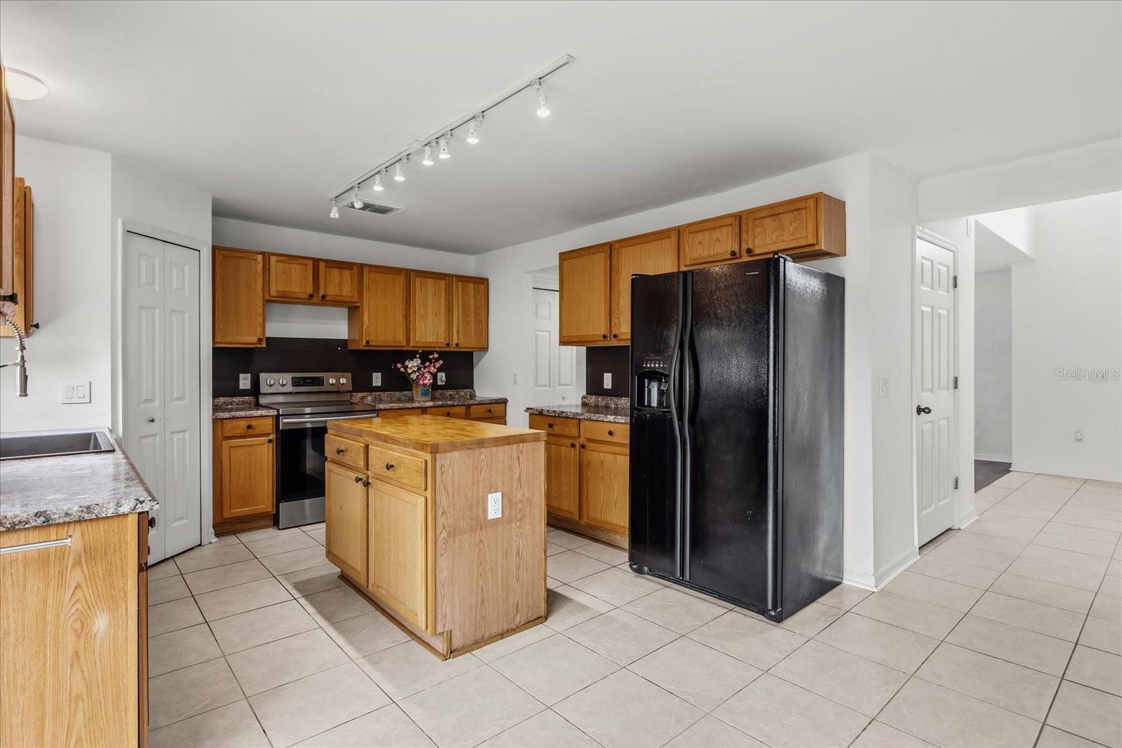 DELTONA LAKES UNIT 73 - Residential