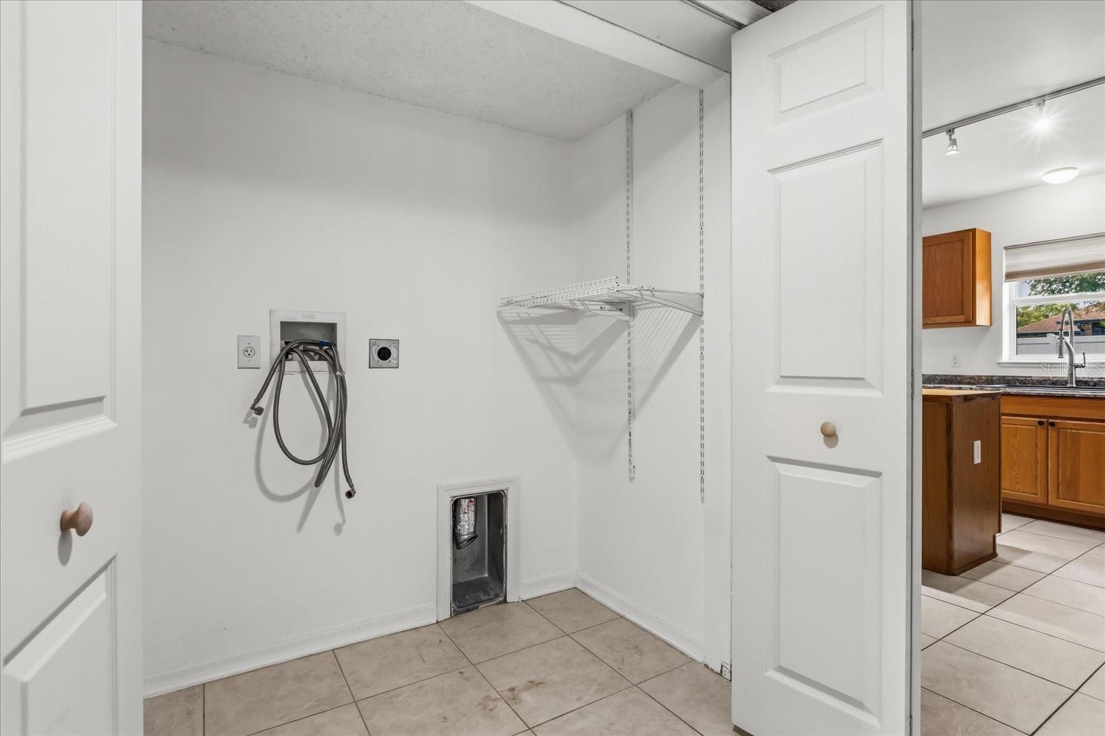 DELTONA LAKES UNIT 73 - Residential