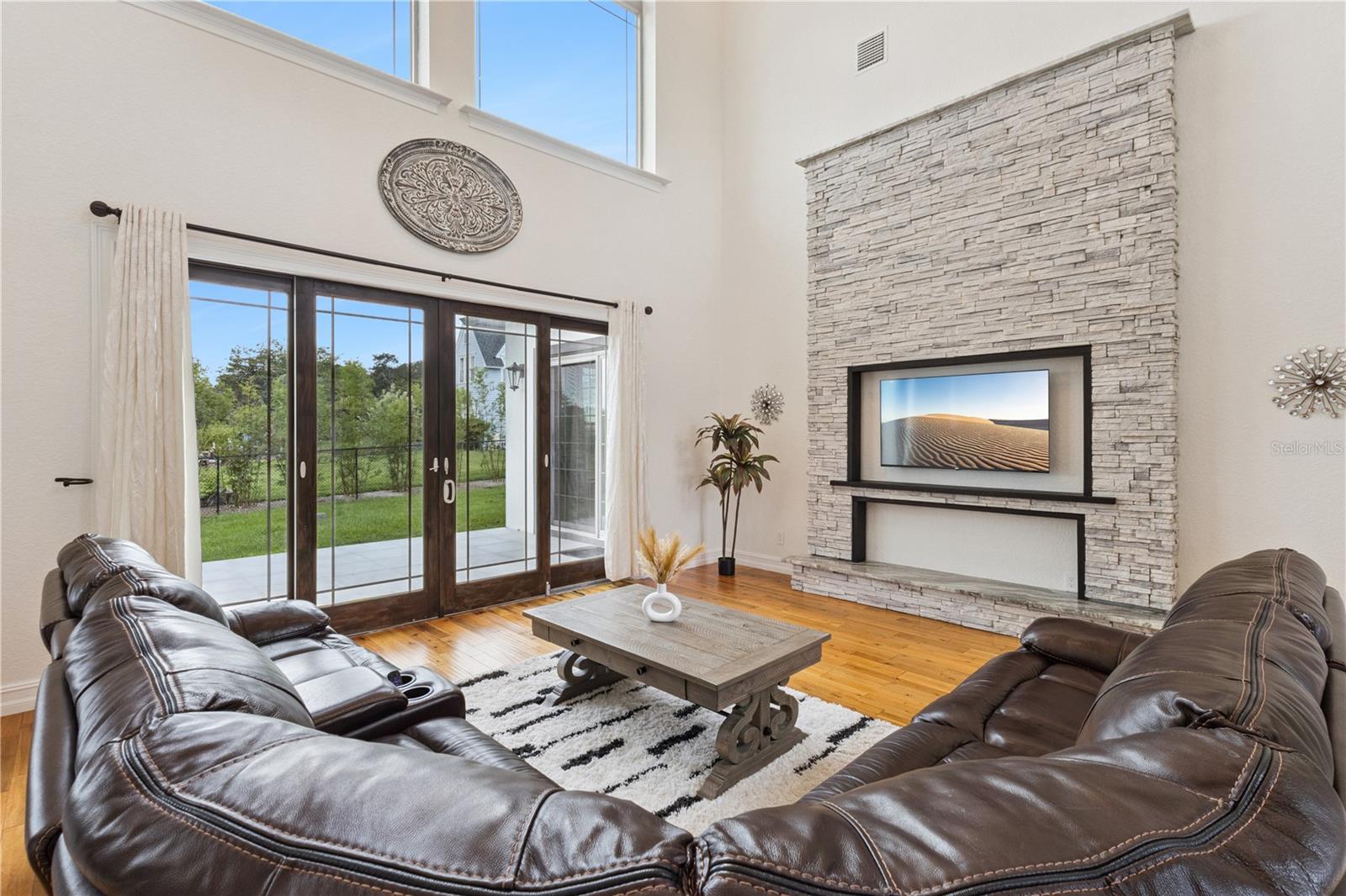 91 WOODLAND DRIVE