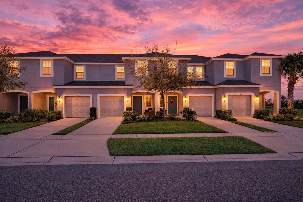 Photo of 2183 Crystal Bell Street, Orlando, FL 32824 (MLS # O6389219)