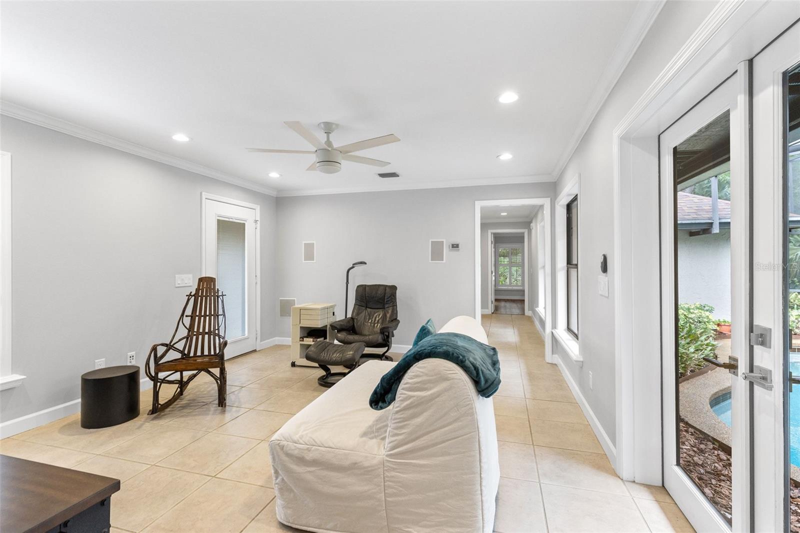 ROANN ESTATES - Residential