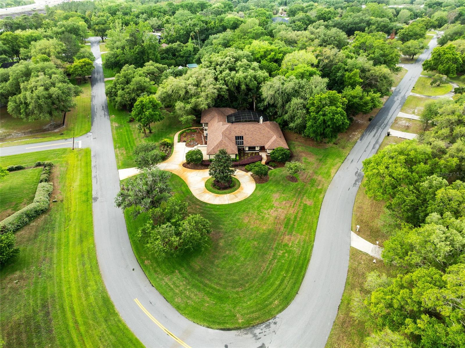 ROANN ESTATES - Residential