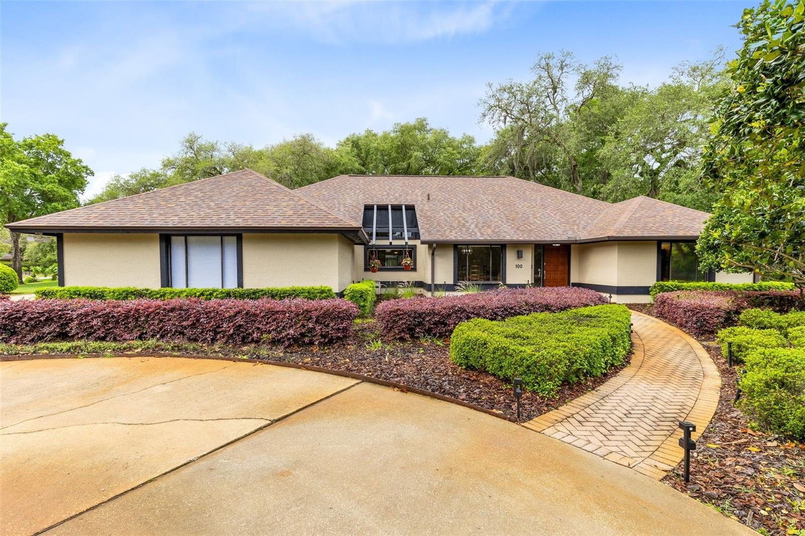 ROANN ESTATES - Residential