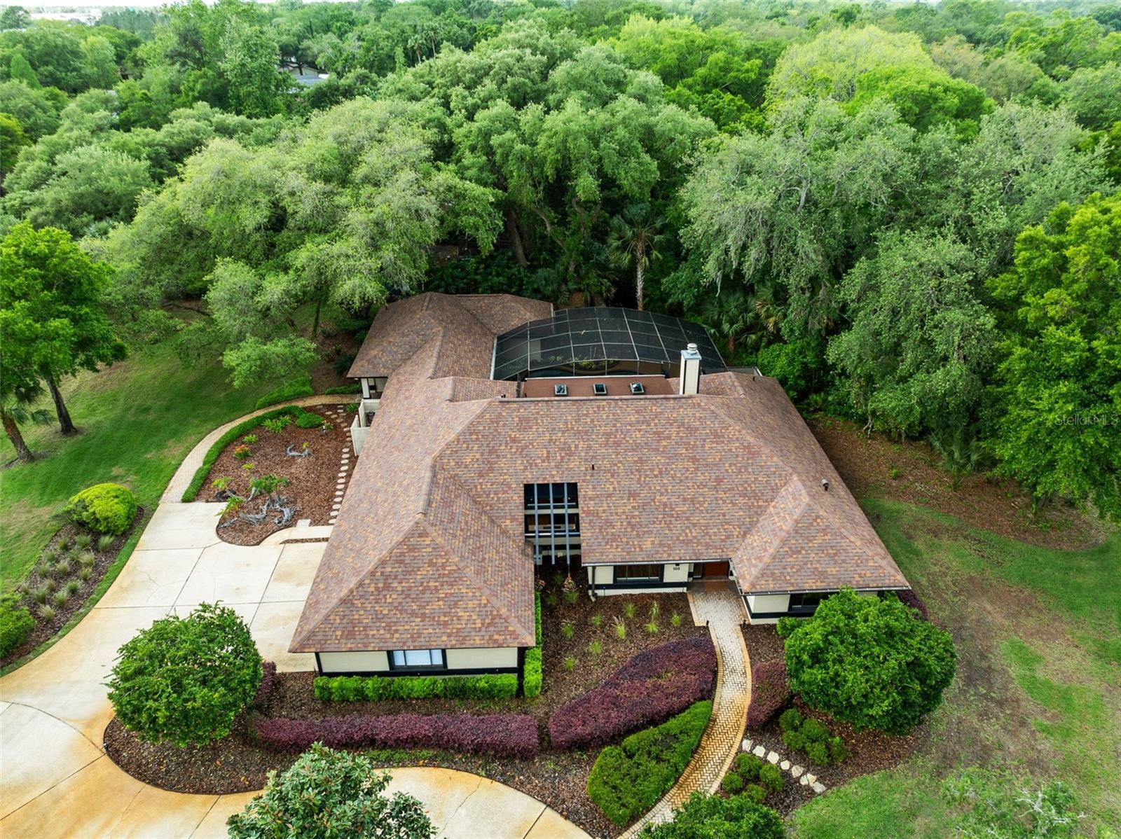 ROANN ESTATES - Residential