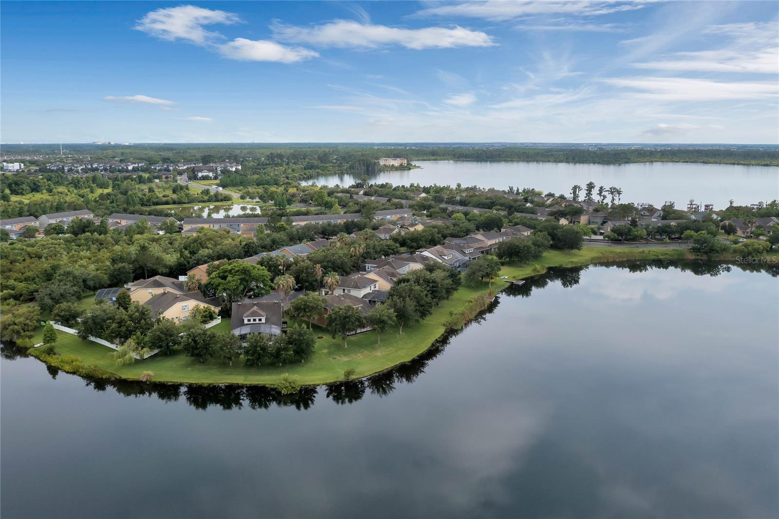 EDEN'S HAMMOCK - Residential Lease